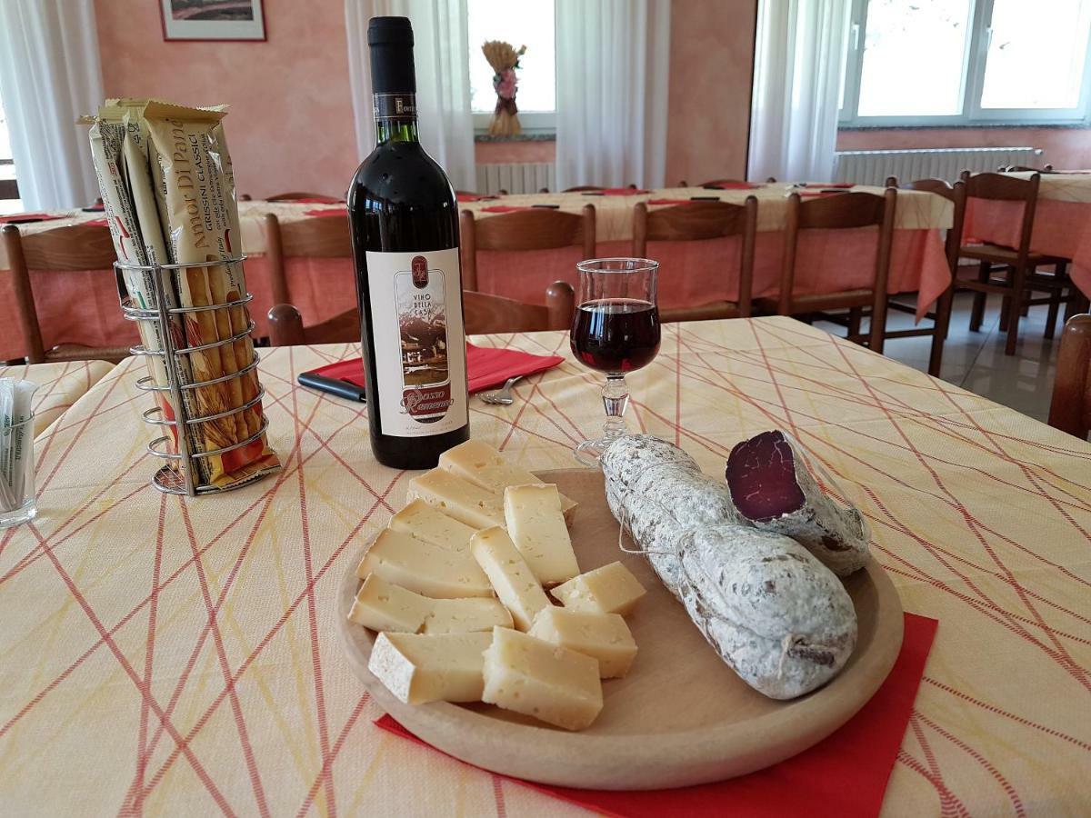 Hotel Ristorante Sasso Remenno Val Masino Bagian luar foto
